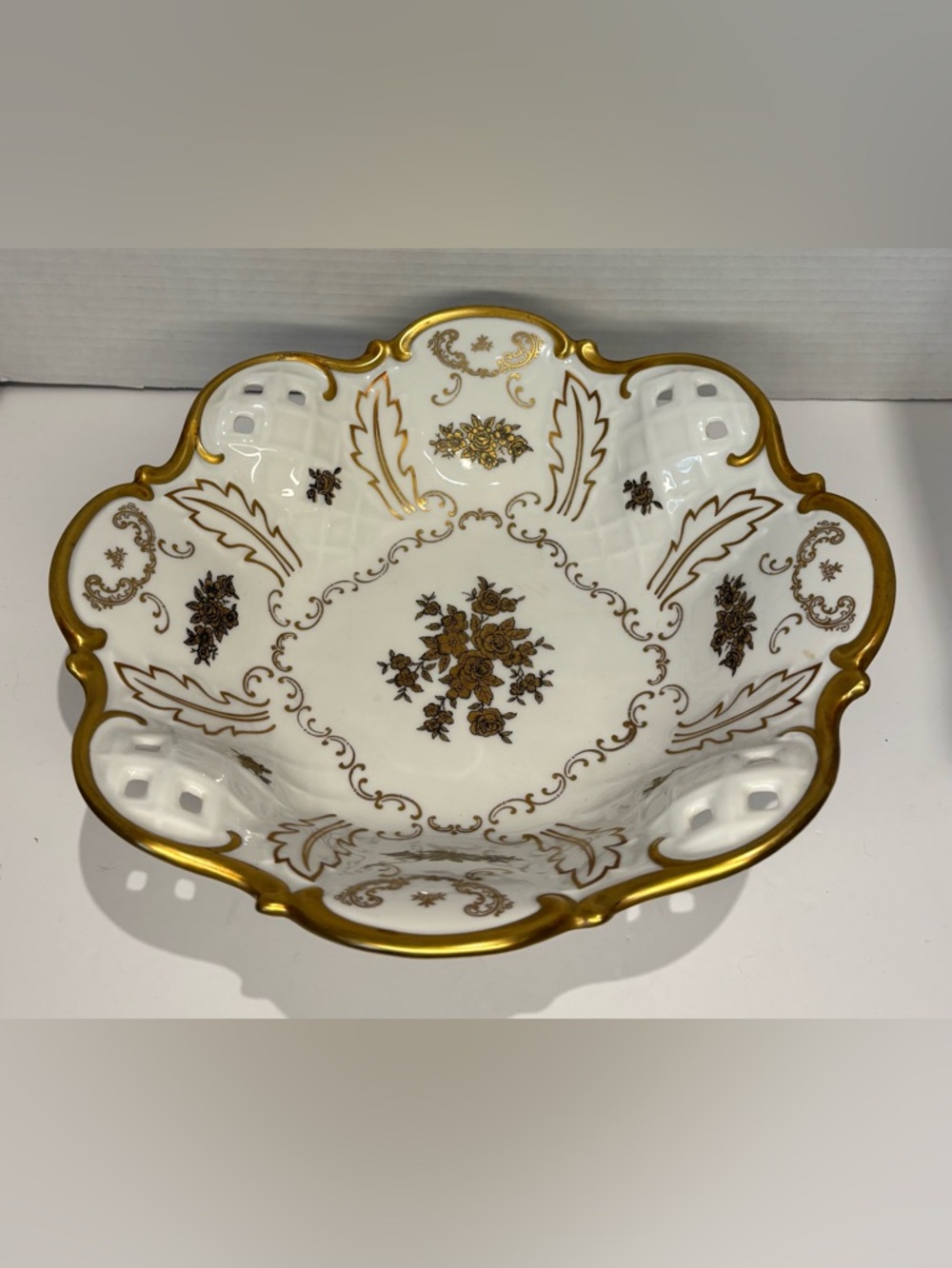 VTG Reichenbach Bowl Dish Reticulated White Gold Flowers Footed Centerpiece 11"